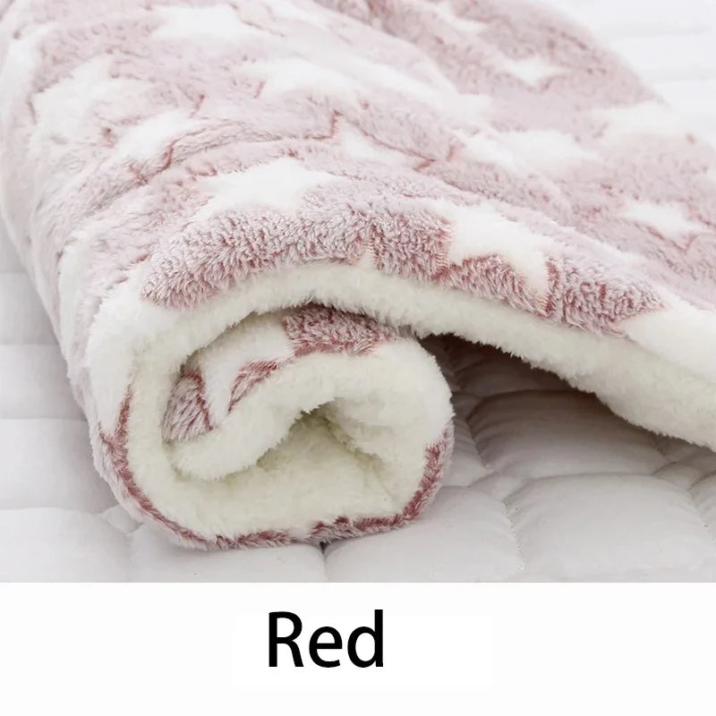 Flannel Pet Sleeping Mat & Dog Bed - Cozy Cushion for Small & Large Pets