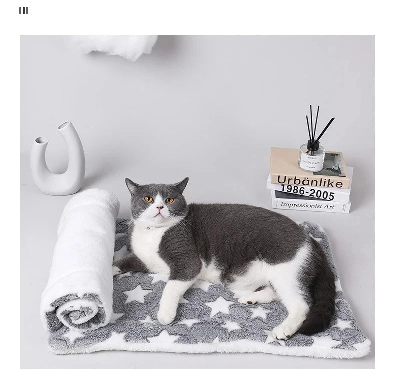 Flannel Pet Sleeping Mat & Dog Bed - Cozy Cushion for Small & Large Pets